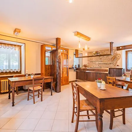 Meuble La Ciastella Apartment